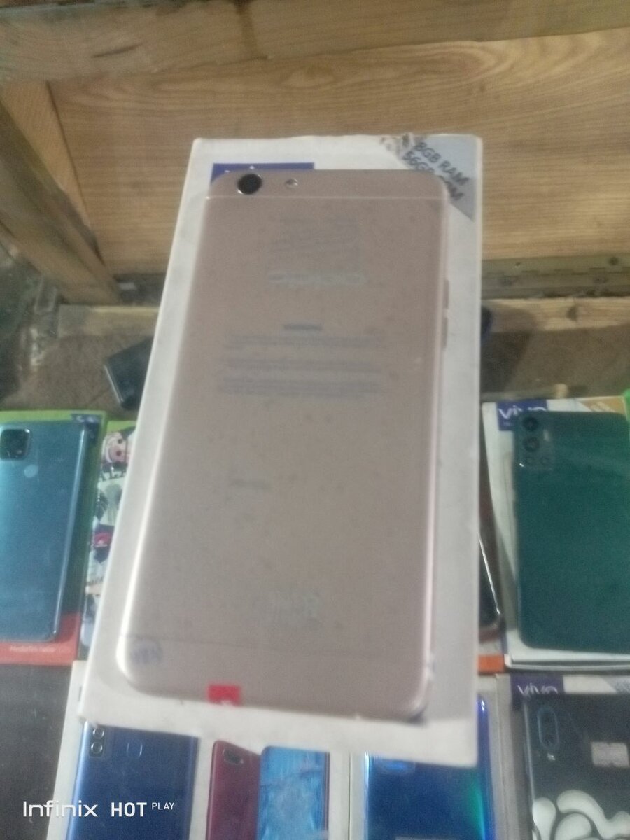 Oppo a 57