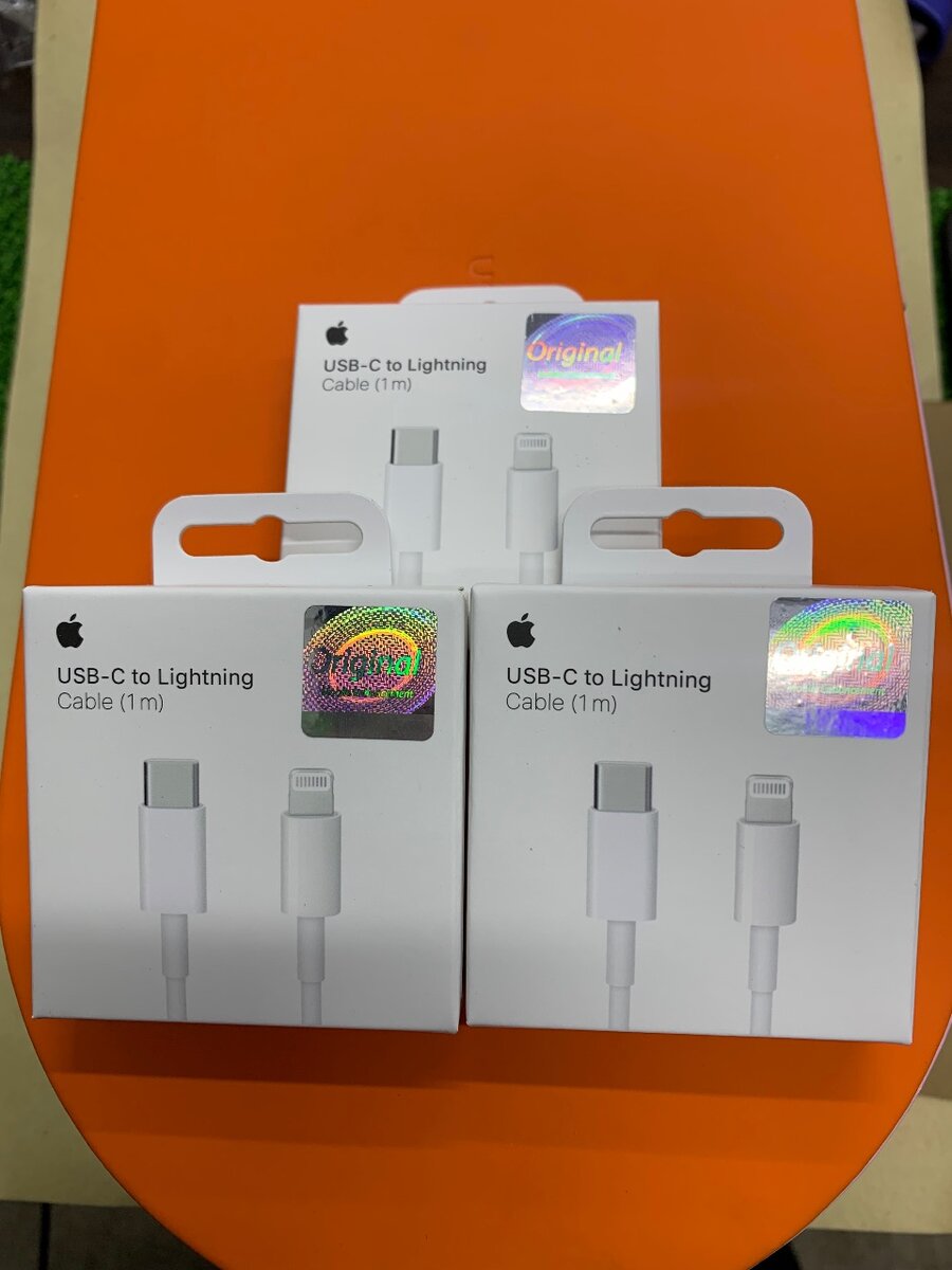 Кабель для iPhone 14pro  оригинальная