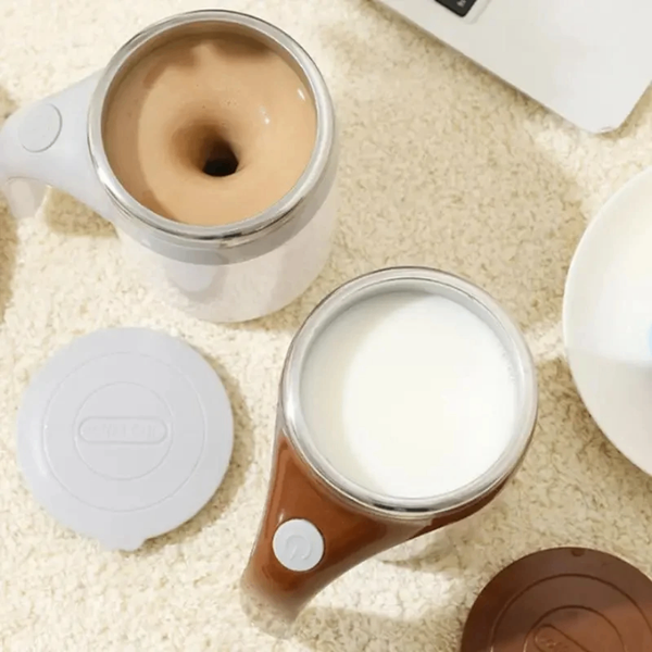 Tasse auto-mélangeuse