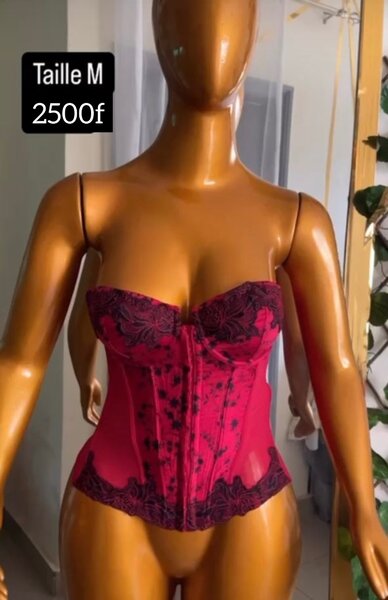 Corset sexy en dentelle - M