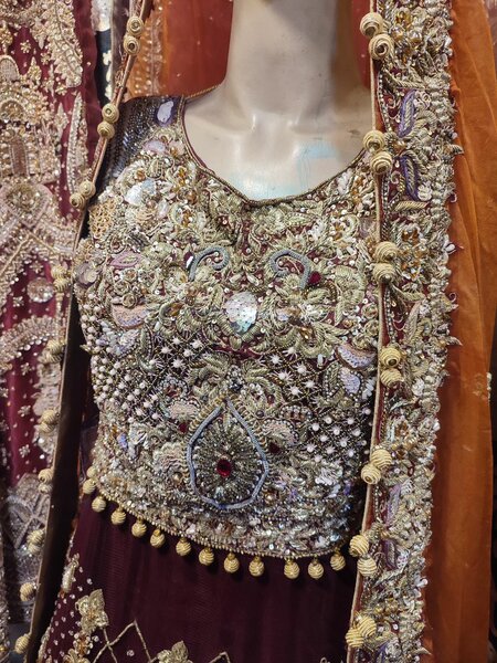 Bridal lehnga
