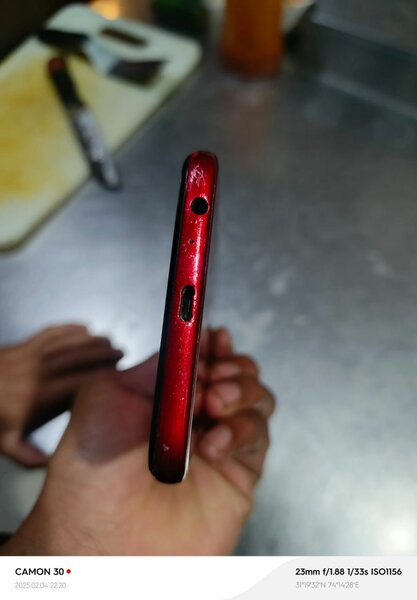 Samsung j6+ locations Bahrai ochre  Lahore