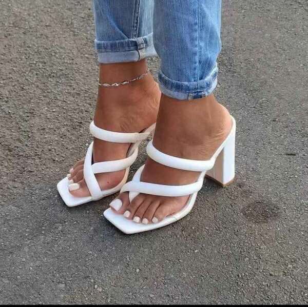 Sandales à talons élégantes