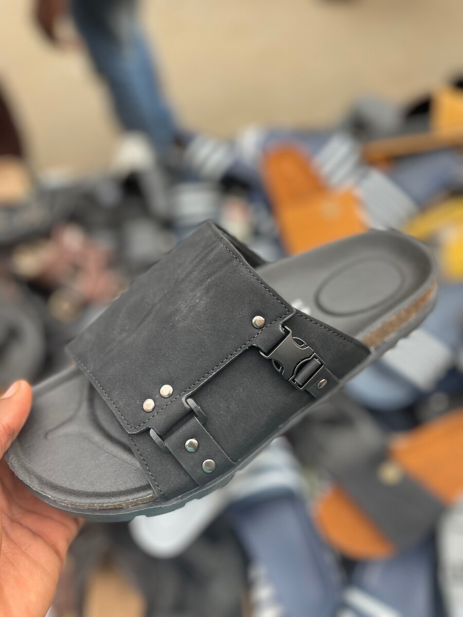 Sandales Homme en Cuir Élégant