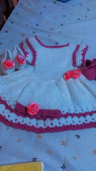 Robe Bébé Crochet Blanc Rose