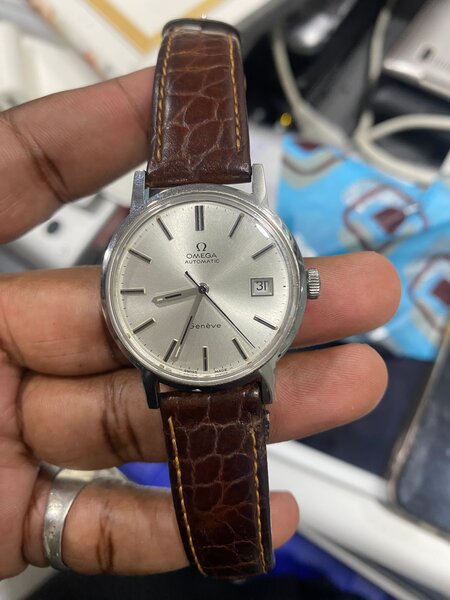 Montre Omega Genève vintage