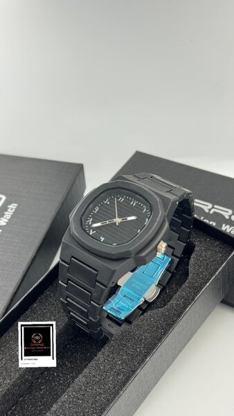 Montre Étanche Moderne