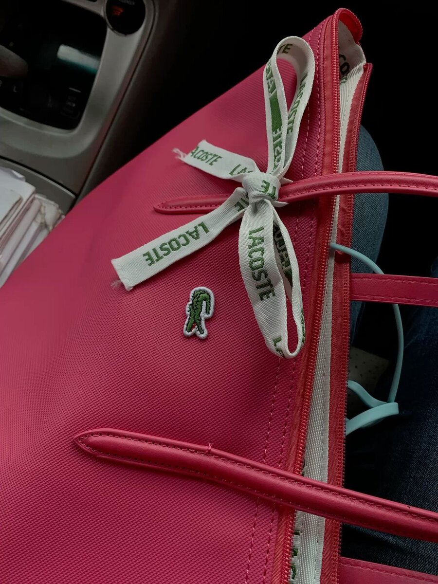 Sac à main rose Lacoste