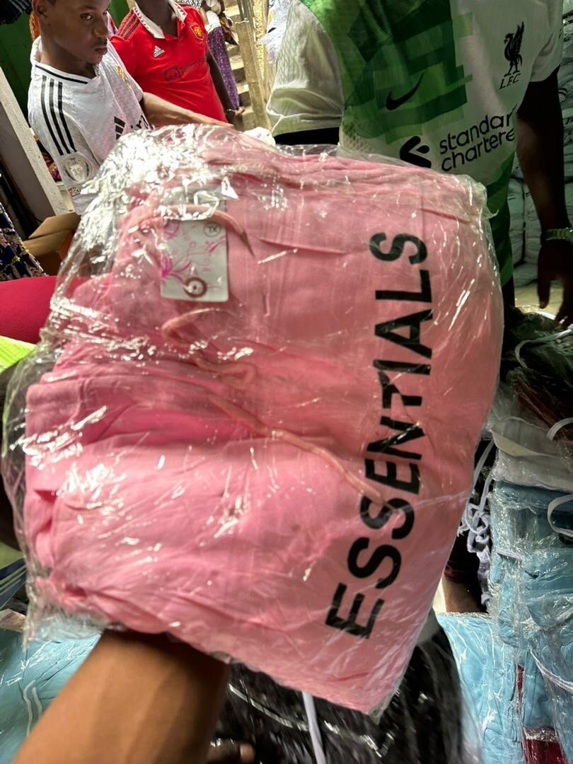 Sweatshirt Essentials Unisexe