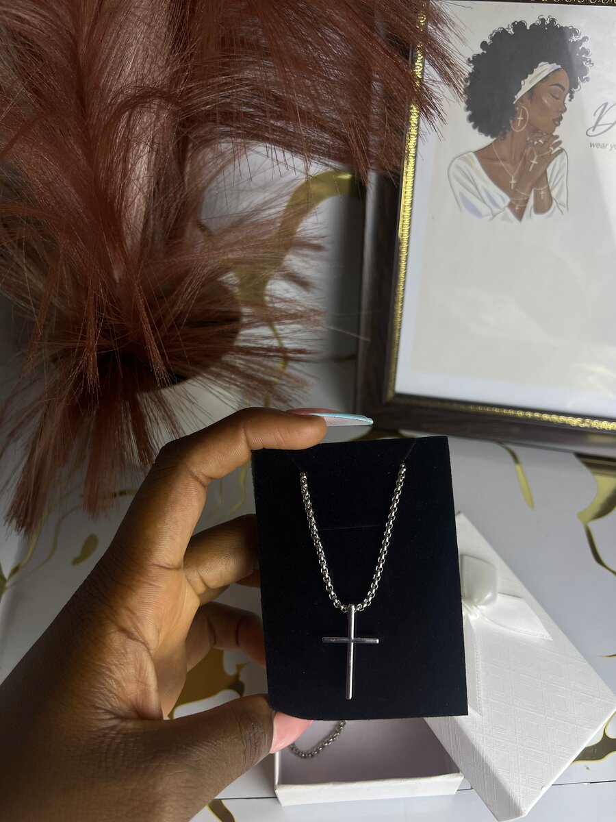 Collier Croix Élégant