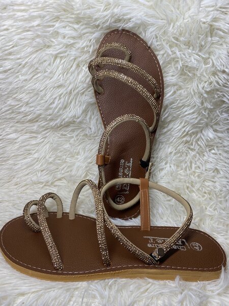 Sandales féminines élégantes