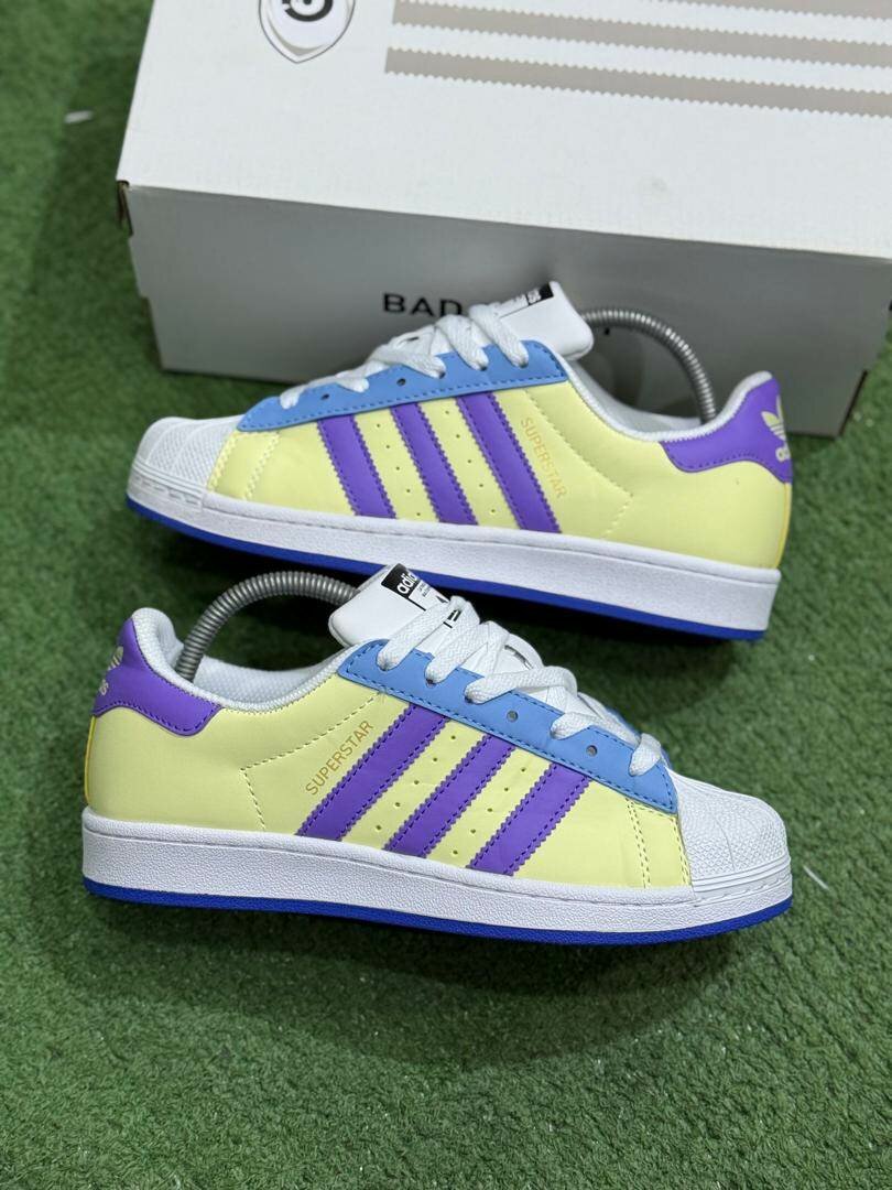 Adidas superstar