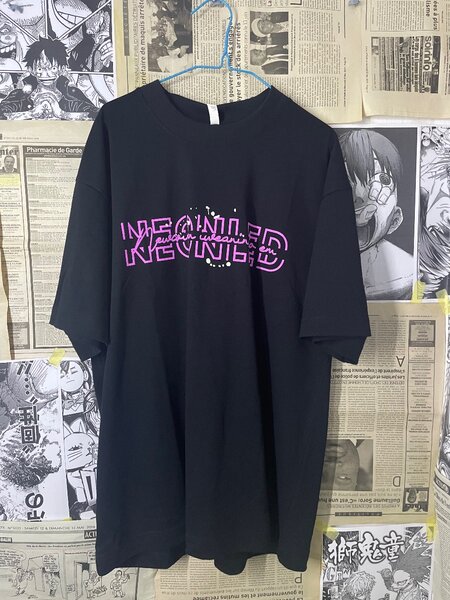 T-shirt graphique unisexe noire