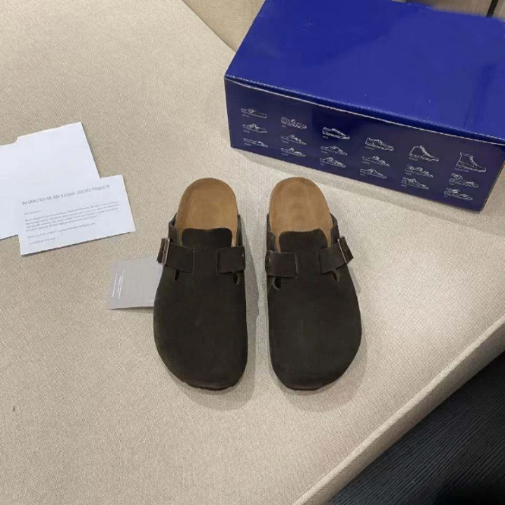 Mules en daim confortables