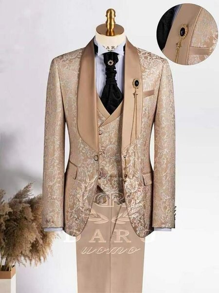 Costume de marié élégant homme