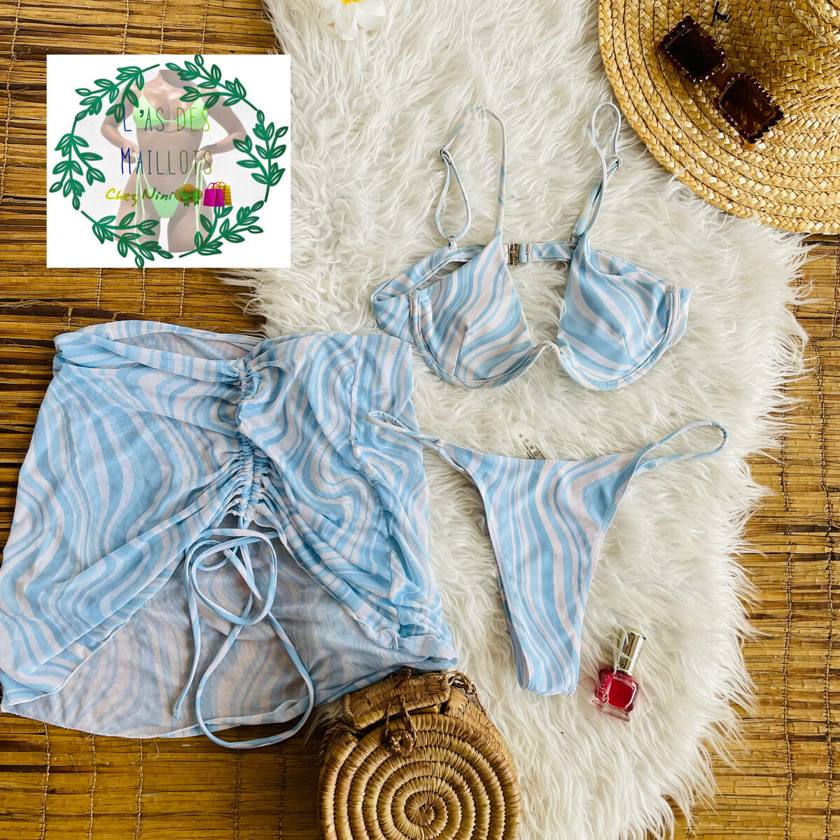 Ensemble Bikini et Paréo Coloré