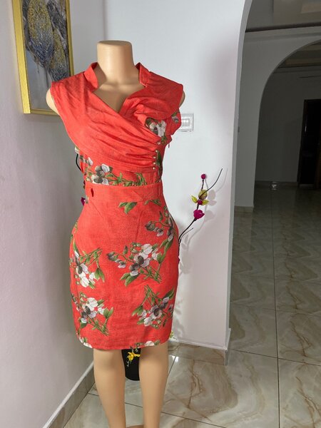 Sunset Bloom: Orange Floral Dress(Size 8/10)