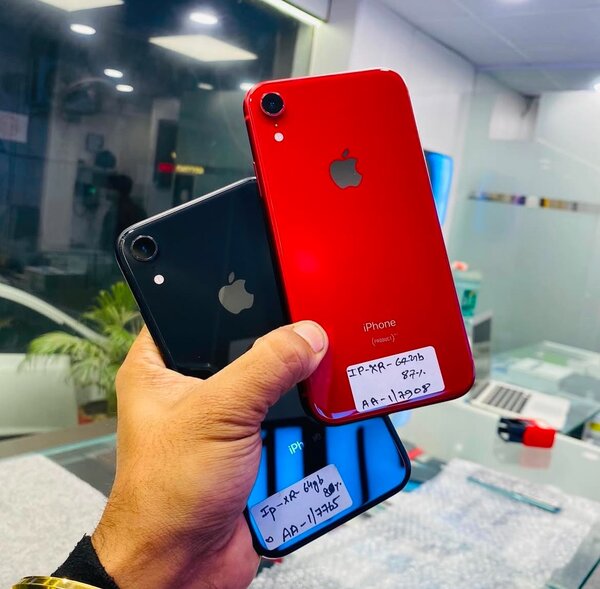 IPHONE XR