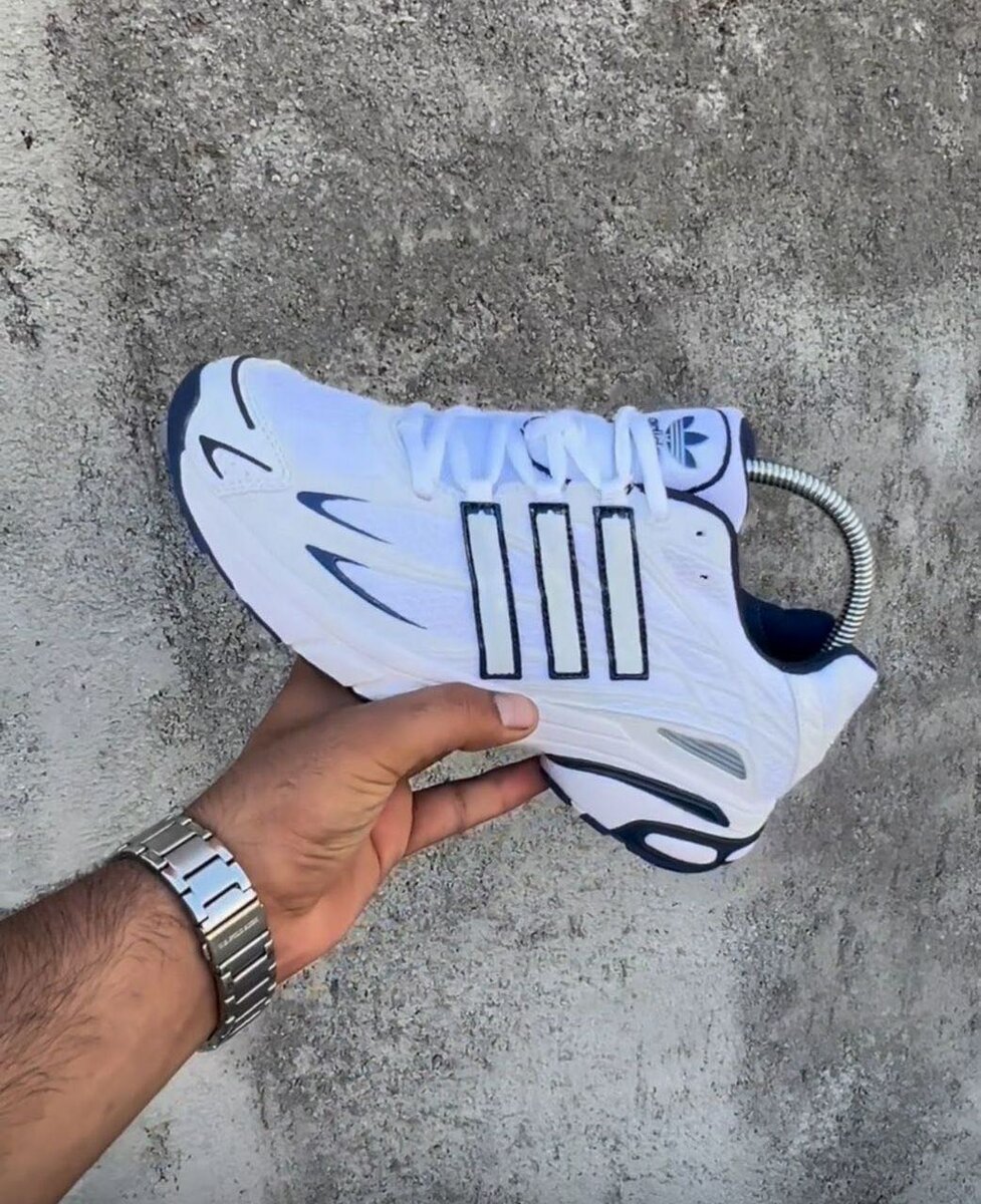 ADIDAS CUSHION  CUSHION