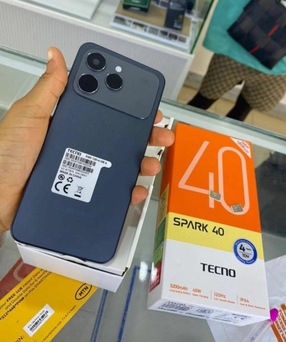 Tecno SPARt 40