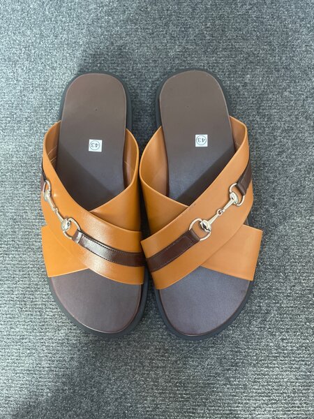 Sandales en cuir élégantes