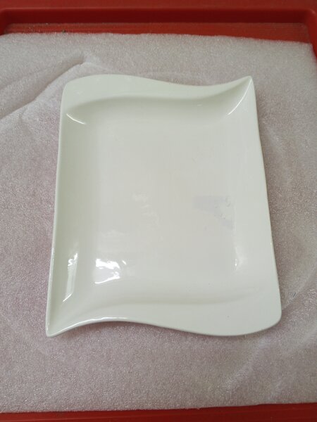 Assiette rectangulaire élégante