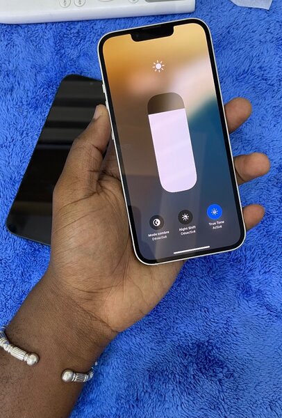 iPhone 13 128 Go Apple noir