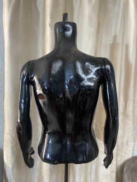 Mannequin buste masculin élégant