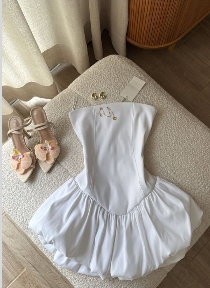 Robe Bouffante Élégante