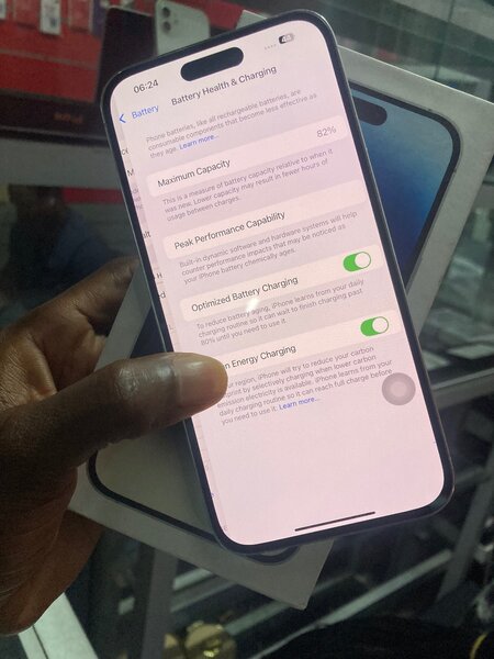 iPhone 14 pro Max en très bon état en vente  troc possible