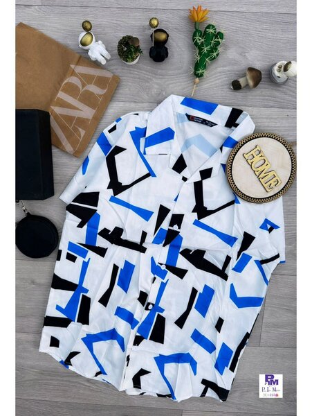 Chemise à motifs géométriques