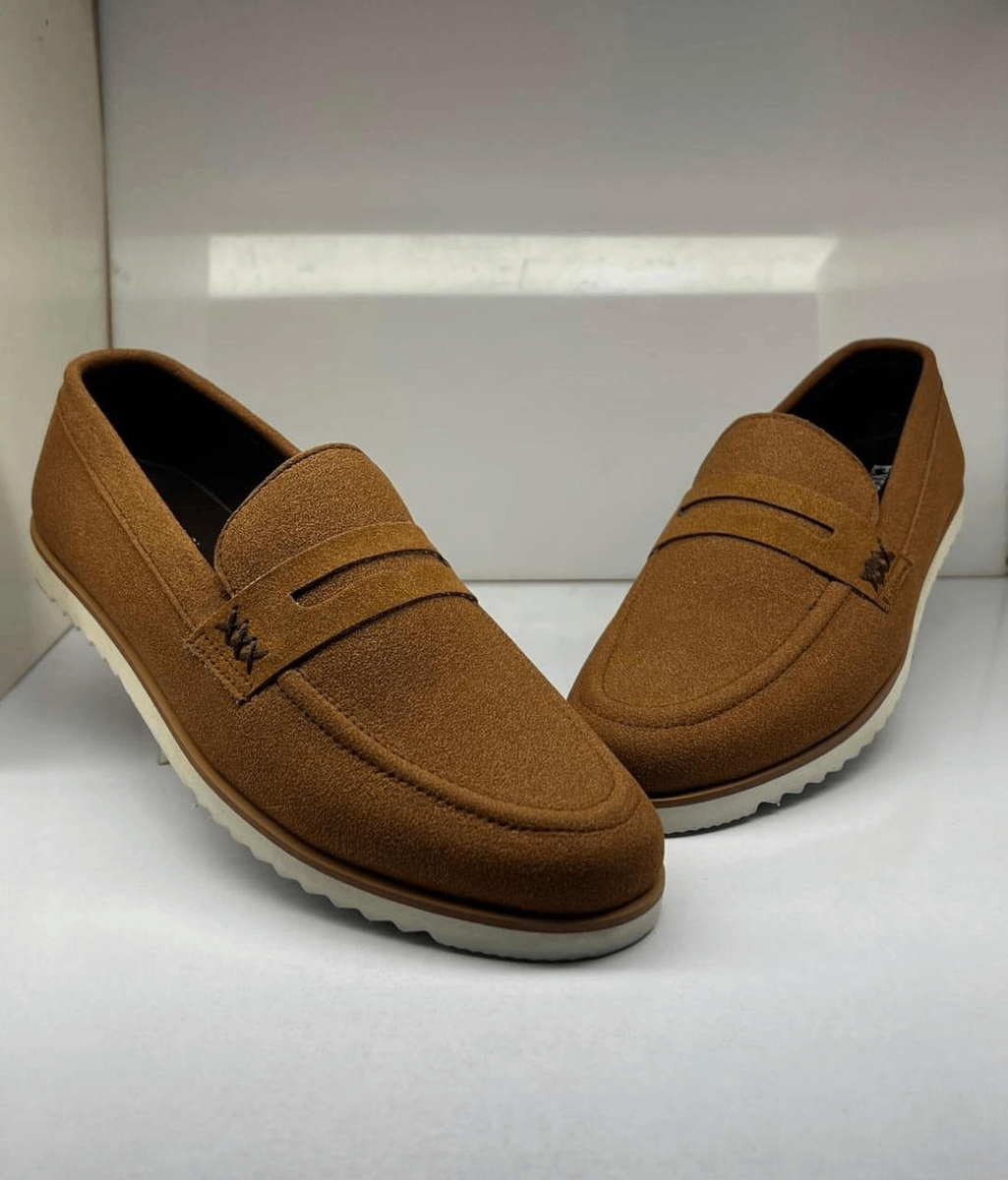 Men's top notch quality leather brown loafers for gentlemen