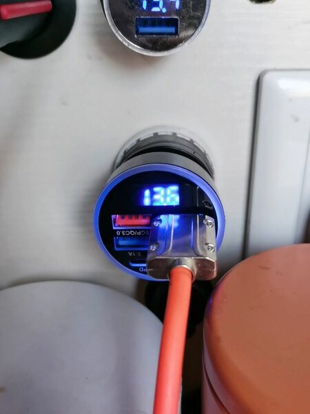 Chargeur USB Voiture Rapide