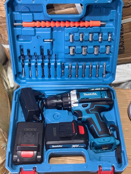 Visseuse Makita 36V