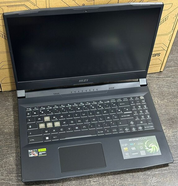 PC GAMER MSI BRAVO RYZEN 7 12e GÉNÉRATION