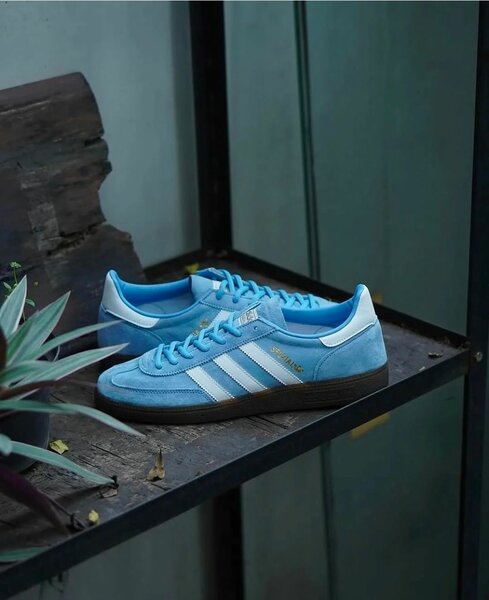 Baskets Adidas en Daim