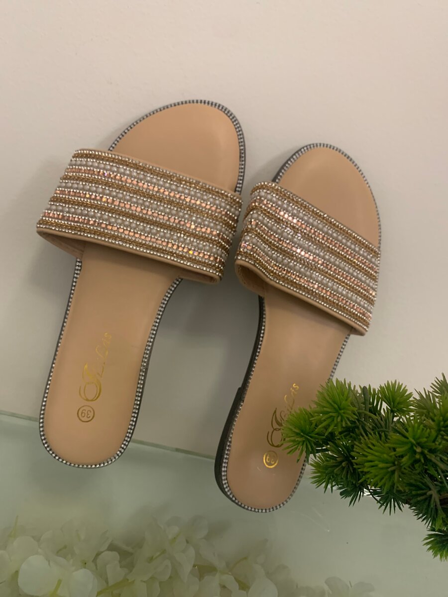 Sandales élégantes strass