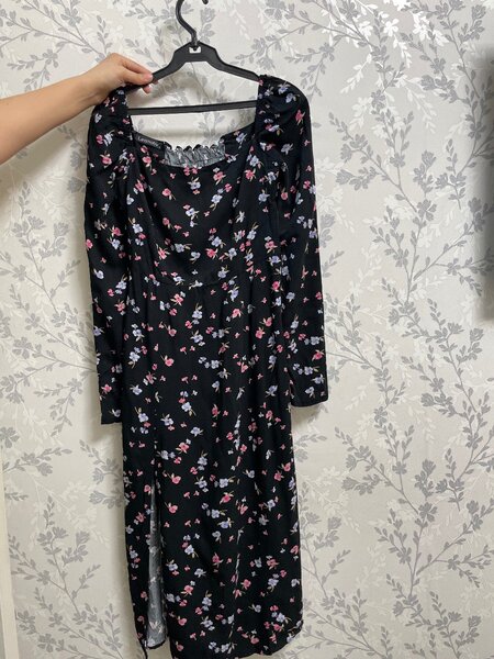 Женские платья