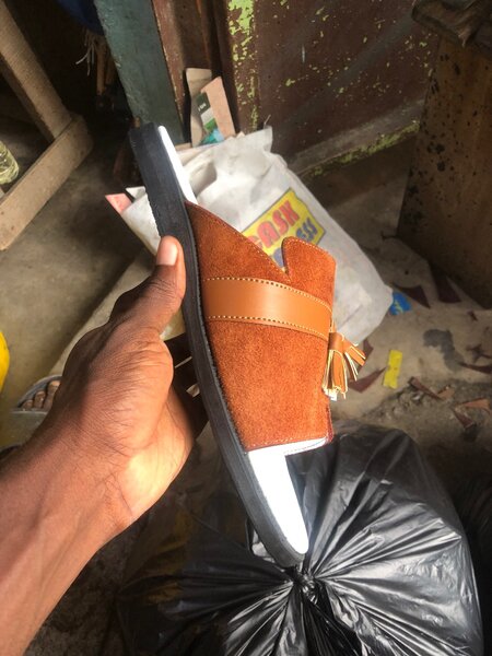 Sandale en cuir homme