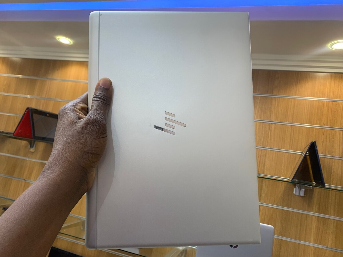 HP ELITEBOOK 840 G6-TOUCH