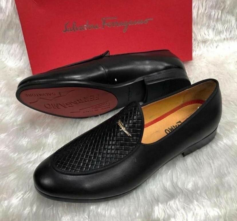 FERRAGAMMO EXECUTIVE SHOE