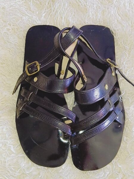 Sandales en cuir a lanières