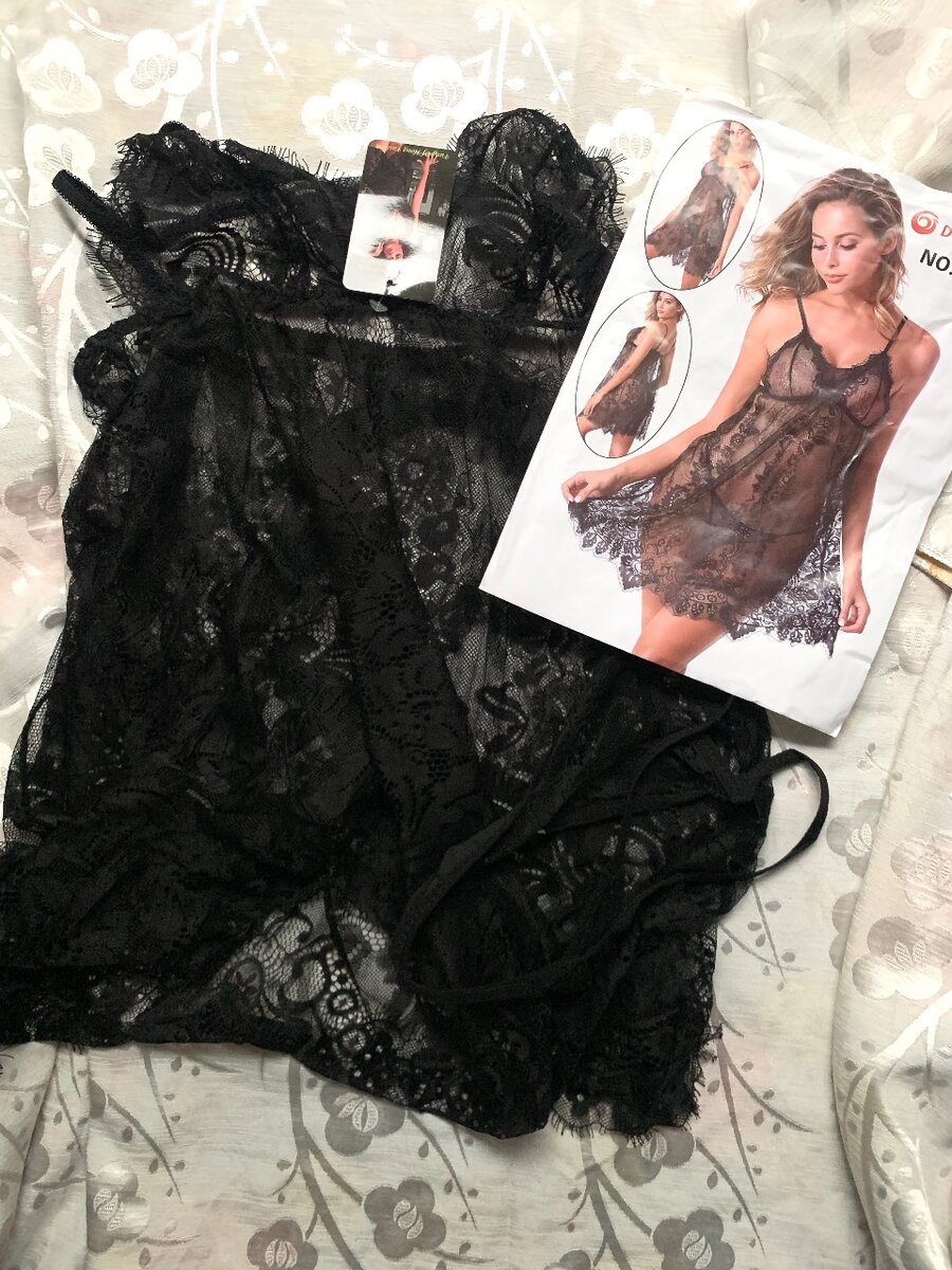 Nuisette en dentelle fine