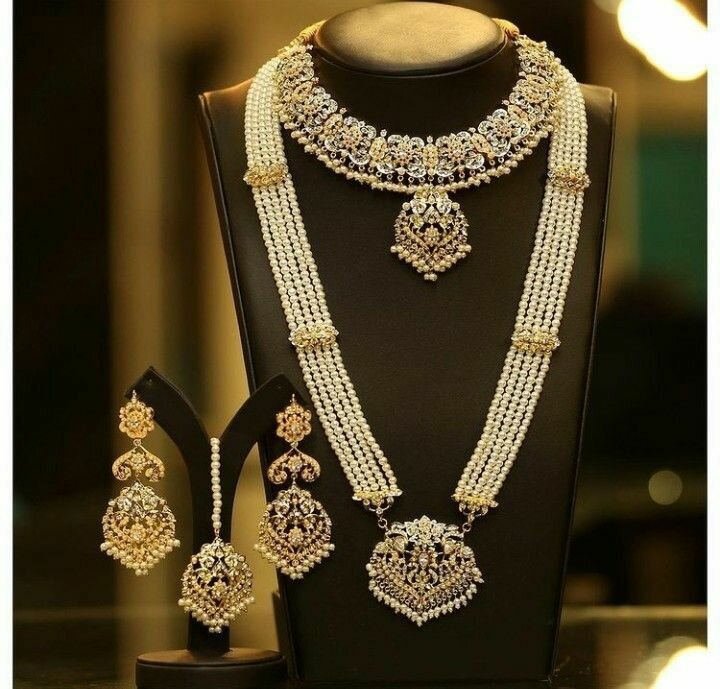 Jewellery set