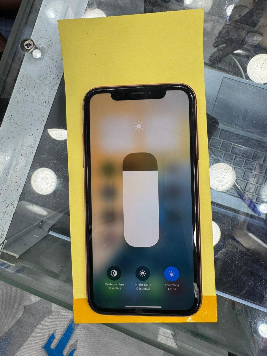 iPhone XR tout passe propre