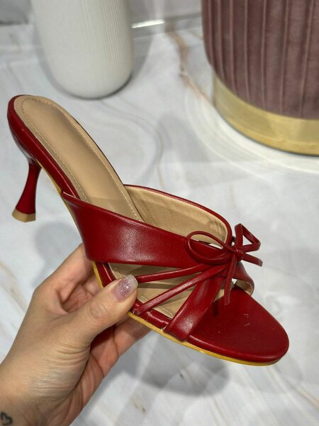 Élégantes mules à talons femme