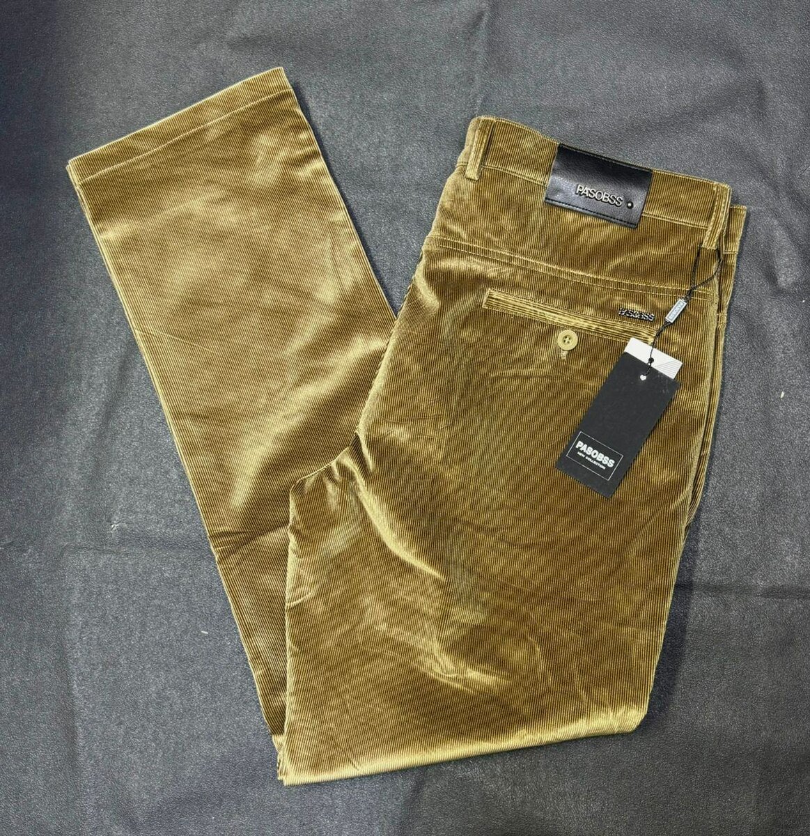 Pantalon en velours élégant