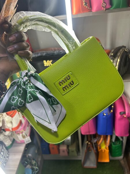 Sac à main Miu Miu élégant