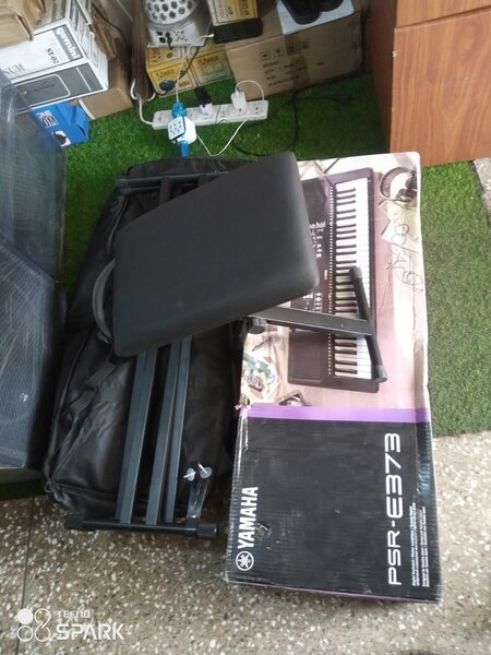 PSR-E473 Yamaha keyboard