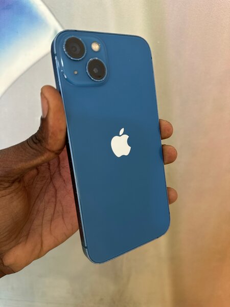 iPhone 13 Bleu Débloqué